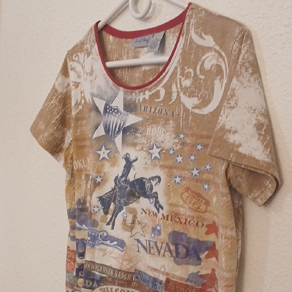 Make Offer! Coral Bay Brown and Red Short Sleeve Tee with Graphic Print - Picture 3 of 3